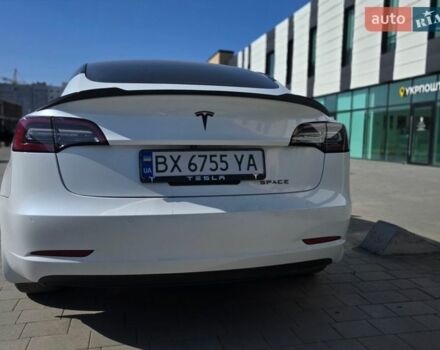 Белый Тесла Модель 3, объемом двигателя 0 л и пробегом 112 тыс. км за 16500 $, фото 8 на Automoto.ua