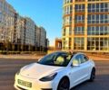 Белый Тесла Модель 3, объемом двигателя 60 л и пробегом 90 тыс. км за 15500 $, фото 1 на Automoto.ua