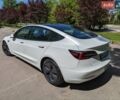 Білий Тесла Модель 3, об'ємом двигуна 0 л та пробігом 68 тис. км за 18300 $, фото 1 на Automoto.ua