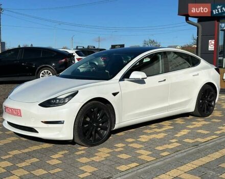 Белый Тесла Модель 3, объемом двигателя 0 л и пробегом 108 тыс. км за 17950 $, фото 9 на Automoto.ua