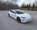 Белый Тесла Модель 3, объемом двигателя 0 л и пробегом 150 тыс. км за 16000 $, фото 1 на Automoto.ua
