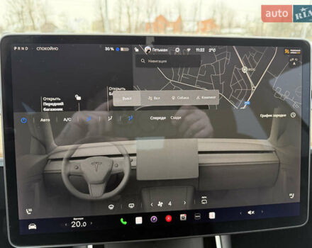 Белый Тесла Модель 3, объемом двигателя 0 л и пробегом 227 тыс. км за 14000 $, фото 22 на Automoto.ua