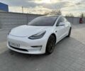 Белый Тесла Модель 3, объемом двигателя 0 л и пробегом 88 тыс. км за 15000 $, фото 1 на Automoto.ua