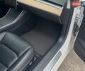 Белый Тесла Модель 3, объемом двигателя 0 л и пробегом 107 тыс. км за 18399 $, фото 5 на Automoto.ua