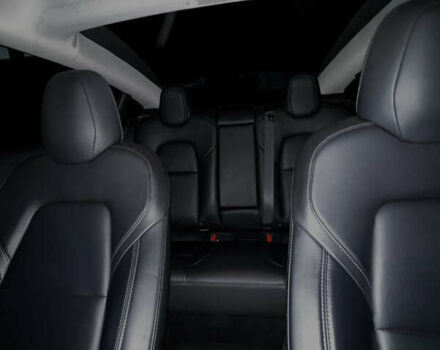 Белый Тесла Модель 3, объемом двигателя 0 л и пробегом 76 тыс. км за 19500 $, фото 9 на Automoto.ua