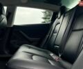 Білий Тесла Модель 3, об'ємом двигуна 0 л та пробігом 123 тис. км за 17300 $, фото 17 на Automoto.ua
