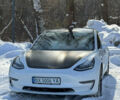 Білий Тесла Модель 3, об'ємом двигуна 0 л та пробігом 143 тис. км за 23000 $, фото 1 на Automoto.ua
