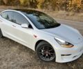Білий Тесла Модель 3, об'ємом двигуна 0 л та пробігом 96 тис. км за 23800 $, фото 1 на Automoto.ua