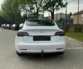 Білий Тесла Модель 3, об'ємом двигуна 0 л та пробігом 113 тис. км за 9800 $, фото 5 на Automoto.ua