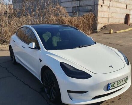 Белый Тесла Модель 3, объемом двигателя 0 л и пробегом 60 тыс. км за 17200 $, фото 3 на Automoto.ua