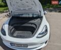 Білий Тесла Модель 3, об'ємом двигуна 0 л та пробігом 68 тис. км за 18300 $, фото 5 на Automoto.ua