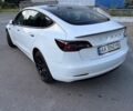 Белый Тесла Модель 3, объемом двигателя 0 л и пробегом 62 тыс. км за 18551 $, фото 2 на Automoto.ua