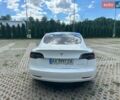 Белый Тесла Модель 3, объемом двигателя 0 л и пробегом 100 тыс. км за 17600 $, фото 30 на Automoto.ua
