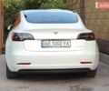 Белый Тесла Модель 3, объемом двигателя 0 л и пробегом 50 тыс. км за 23800 $, фото 2 на Automoto.ua