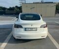 Белый Тесла Модель 3, объемом двигателя 0 л и пробегом 106 тыс. км за 17300 $, фото 4 на Automoto.ua