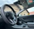 Белый Тесла Модель 3, объемом двигателя 0 л и пробегом 145 тыс. км за 18500 $, фото 11 на Automoto.ua
