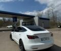 Белый Тесла Модель 3, объемом двигателя 0 л и пробегом 113 тыс. км за 17400 $, фото 4 на Automoto.ua