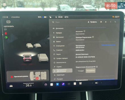 Белый Тесла Модель 3, объемом двигателя 0 л и пробегом 101 тыс. км за 14800 $, фото 27 на Automoto.ua