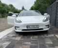 Білий Тесла Модель 3, об'ємом двигуна 0 л та пробігом 110 тис. км за 17500 $, фото 1 на Automoto.ua