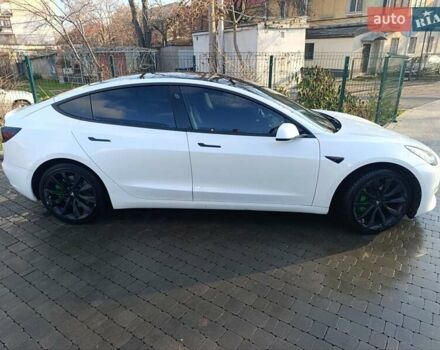 Белый Тесла Модель 3, объемом двигателя 0 л и пробегом 138 тыс. км за 17000 $, фото 4 на Automoto.ua