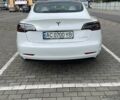 Білий Тесла Модель 3, об'ємом двигуна 0 л та пробігом 42 тис. км за 20100 $, фото 5 на Automoto.ua