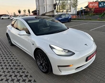 Білий Тесла Модель 3, об'ємом двигуна 0 л та пробігом 221 тис. км за 12700 $, фото 13 на Automoto.ua