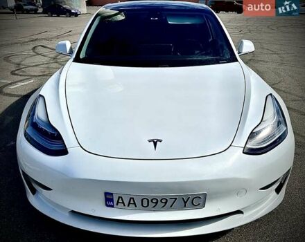 Белый Тесла Модель 3, объемом двигателя 0 л и пробегом 171 тыс. км за 19999 $, фото 1 на Automoto.ua