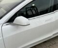 Білий Тесла Модель 3, об'ємом двигуна 0 л та пробігом 118 тис. км за 17500 $, фото 5 на Automoto.ua