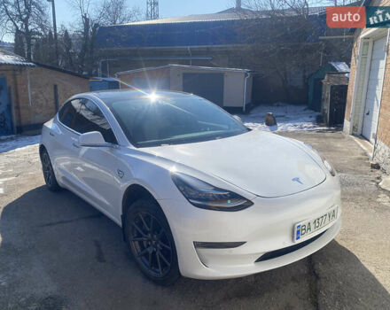Білий Тесла Модель 3, об'ємом двигуна 0 л та пробігом 138 тис. км за 15700 $, фото 8 на Automoto.ua