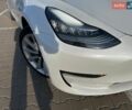 Білий Тесла Модель 3, об'ємом двигуна 0 л та пробігом 189 тис. км за 18500 $, фото 1 на Automoto.ua