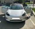 Белый Тесла Модель 3, объемом двигателя 0 л и пробегом 42 тыс. км за 14100 $, фото 1 на Automoto.ua