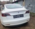 Білий Тесла Модель 3, об'ємом двигуна 0 л та пробігом 142 тис. км за 16900 $, фото 7 на Automoto.ua