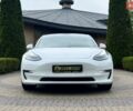 Білий Тесла Модель 3, об'ємом двигуна 0 л та пробігом 123 тис. км за 17300 $, фото 1 на Automoto.ua