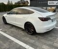 Белый Тесла Модель 3, объемом двигателя 0 л и пробегом 79 тыс. км за 21800 $, фото 17 на Automoto.ua