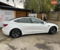 Белый Тесла Модель 3, объемом двигателя 0 л и пробегом 101 тыс. км за 14900 $, фото 8 на Automoto.ua