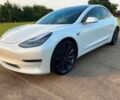 Тесла Модель 3 2020 в Киеве на Automoto.ua Белый Тесла Модель 3, объемом двигателя 0 л и пробегом 35 тыс. км за 9900 $, фото 2 на Automoto.ua