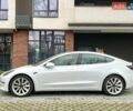 Білий Тесла Модель 3, об'ємом двигуна 0 л та пробігом 88 тис. км за 11500 $, фото 3 на Automoto.ua