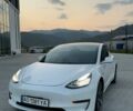 Білий Тесла Модель 3, об'ємом двигуна 0 л та пробігом 49 тис. км за 18950 $, фото 3 на Automoto.ua