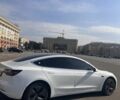 Белый Тесла Модель 3, объемом двигателя 0 л и пробегом 83 тыс. км за 21000 $, фото 19 на Automoto.ua