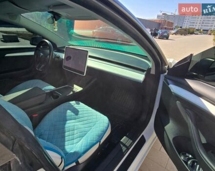 Белый Тесла Модель 3, объемом двигателя 0 л и пробегом 112 тыс. км за 16500 $, фото 15 на Automoto.ua