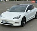 Білий Тесла Модель 3, об'ємом двигуна 0 л та пробігом 59 тис. км за 22500 $, фото 17 на Automoto.ua