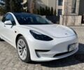 Білий Тесла Модель 3, об'ємом двигуна 0 л та пробігом 109 тис. км за 18000 $, фото 1 на Automoto.ua