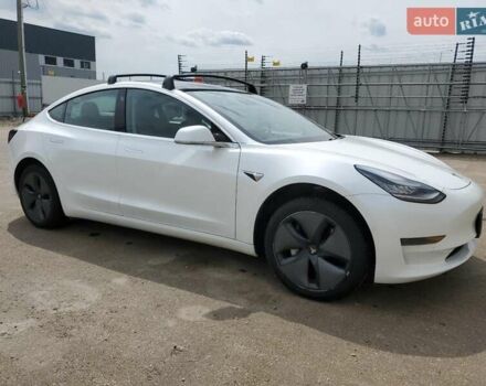 Белый Тесла Модель 3, объемом двигателя 0 л и пробегом 65 тыс. км за 7200 $, фото 1 на Automoto.ua