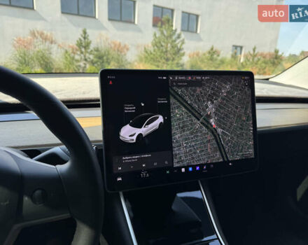 Тесла Модель 3 2020 у Луцьку на Automoto.ua Білий Тесла Модель 3, об'ємом двигуна 0 л та пробігом 107 тис. км за 16100 $, фото 27 на Automoto.ua