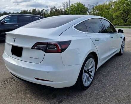 Белый Тесла Модель 3, объемом двигателя 0 л и пробегом 42 тыс. км за 14600 $, фото 5 на Automoto.ua
