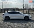 Белый Тесла Модель 3, объемом двигателя 0 л и пробегом 130 тыс. км за 17950 $, фото 14 на Automoto.ua