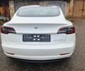Білий Тесла Модель 3, об'ємом двигуна 0 л та пробігом 142 тис. км за 16900 $, фото 19 на Automoto.ua