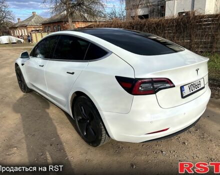 Білий Тесла Модель 3, об'ємом двигуна 0 л та пробігом 81 тис. км за 21000 $, фото 5 на Automoto.ua