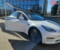 Белый Тесла Модель 3, объемом двигателя 0 л и пробегом 77 тыс. км за 20500 $, фото 4 на Automoto.ua