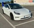 Белый Тесла Модель 3, объемом двигателя 0 л и пробегом 105 тыс. км за 26999 $, фото 26 на Automoto.ua